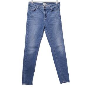 LLBean Favorite Fit Mid Rise Straight‎ Leg Jeans Women Size 10 Medium Wash